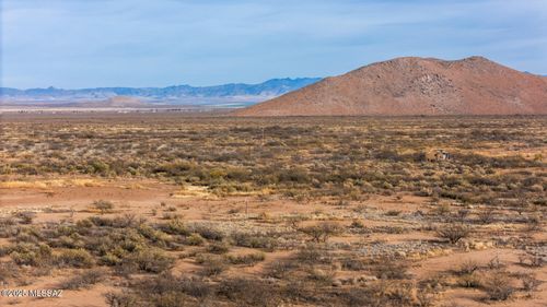 20 E Silver Lining Lane, Pearce, AZ, 85625 | Card Image