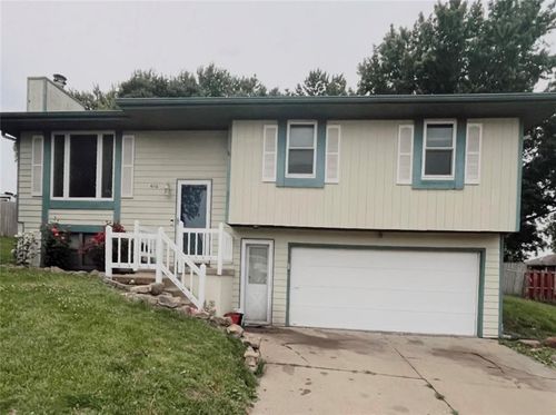 6110 N 28th Street Ter, Country Club, MO, 64505-1095 | Card Image
