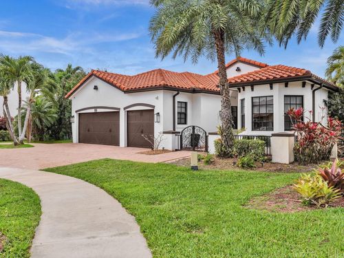 4092 Nw 88th Ter, Hollywood, FL, 33024-8704 | Card Image