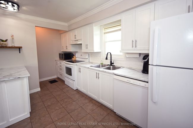 3000 Highway 654 Highway W, House other with 3 bedrooms, 2 bathrooms and 25 parking in Nipissing ON | Image 34