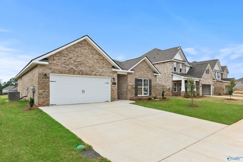 150 Rose Valley Dr, New Market, AL, 35761-7002 | Card Image