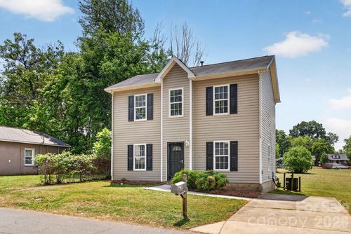 3335 Avalon Ave, Charlotte, NC, 28208-3378 | Card Image