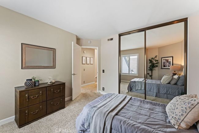 77 Fallingstar, Condo with 2 bedrooms, 3 bathrooms and 1 parking in Irvine CA | Image 26