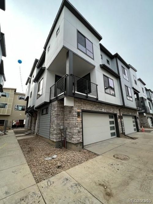 unit-4-2004 S Holly St, Denver, CO, 80222-4867 | Card Image