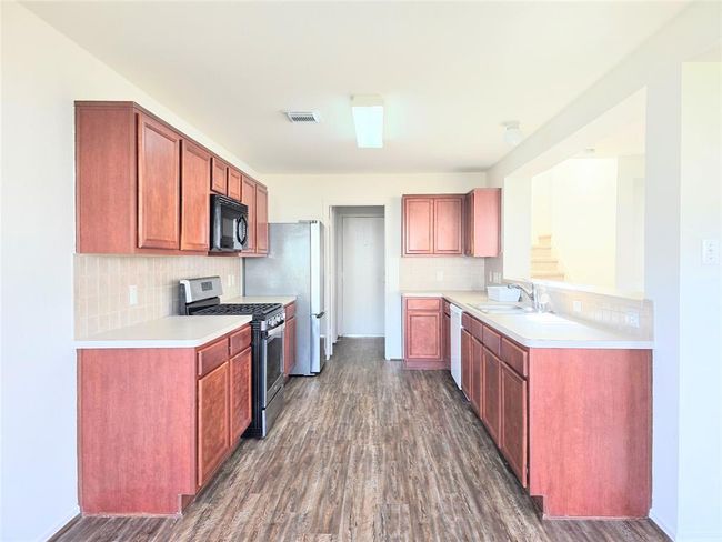 22911 Twisting Maple Ct, House other with 3 bedrooms, 3 bathrooms and 2 parking in Spring TX | Image 17