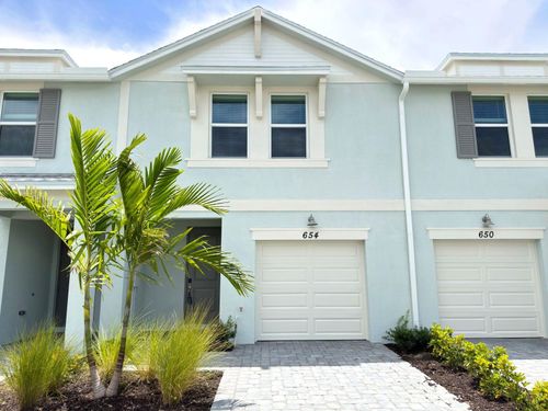 654 Salisbury Circle, Fort Pierce, FL, 34982 | Card Image