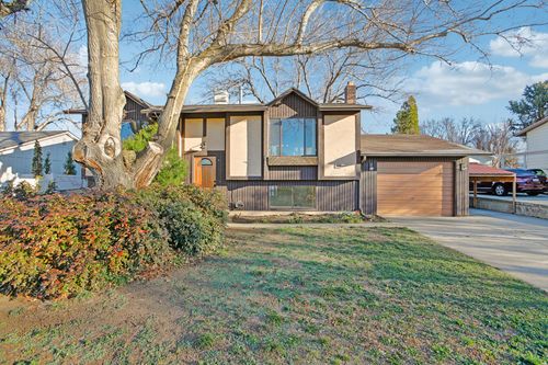 569 Aloha Ln, Sandy, UT, 84070-0900 | Card Image