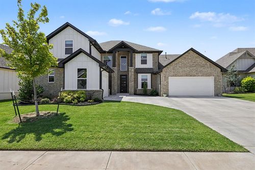 4220 Windstone Dr, Norman, OK, 73072-2064 | Card Image