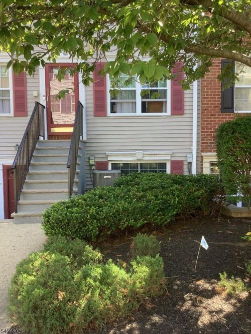 54-54 Yancy Dr, Newark, NJ, 07103-3145 | Card Image
