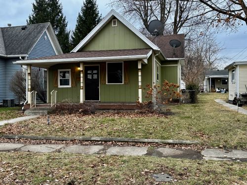 815 W Pike St, Crawfordsville, IN, 47933-2322 | Card Image