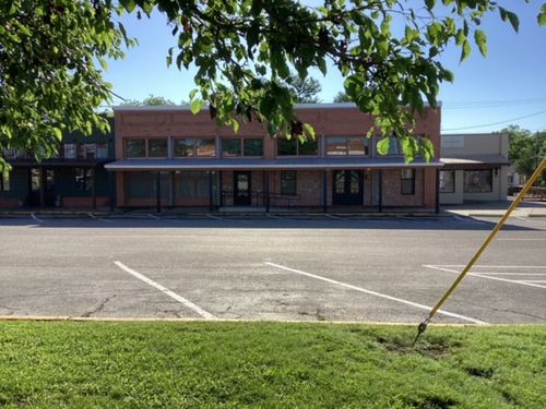 189 Broadway St, Alba, TX, 75410-9740 | Card Image