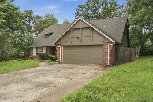 1419 W Woodrow Pl, Tulsa, OK, 74127-2716 | Card Image