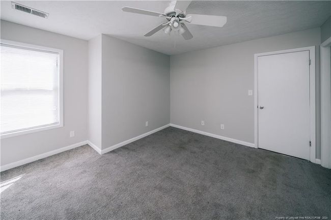 Photo 16 | Image 16
