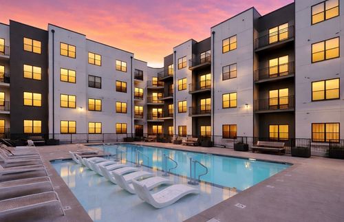 430-1677 54th Ave N, Nashville, TN, 37209-1524 | Card Image