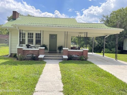 406 S S Indiana Ave Ave, La Follette, TN, 37766 | Card Image