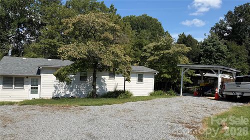 209 Auten Cir, Mount Holly, NC, 28120-1901 | Card Image
