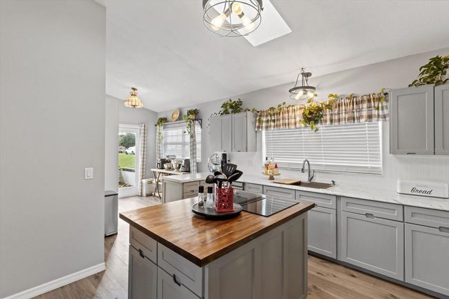 390 E Falconry Ct, House other with 3 bedrooms, 3 bathrooms and null parking in HERNANDO FL | Image 47