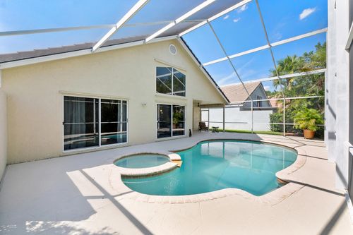 2016 Island Cir, Weston, FL, 33326-2341 | Card Image