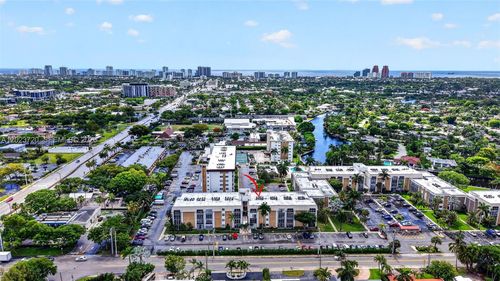 310-3040 Ne 16th Ave, Oakland Park, FL, 33334-5207 | Card Image