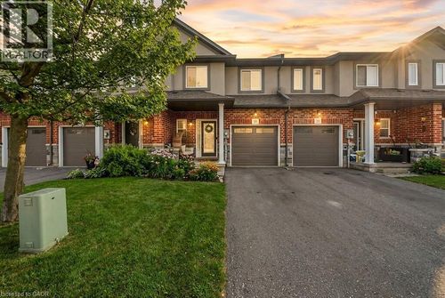 19-345 Glancaster Rd, Ancaster, ON, L9G3K9 | Card Image