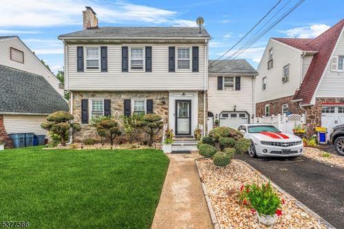 2785 Larchmont Rd, Union, NJ, 07083-4834 | Card Image