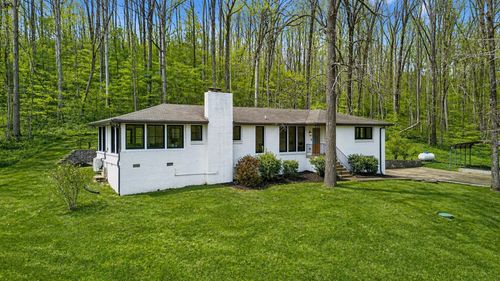 4017 Beverly Hills Dr, Pegram, TN, 37143-2207 | Card Image