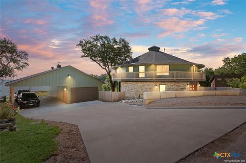 3333 Eagle Point West Ave, Belton, TX, 76513-4825 | Card Image
