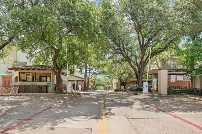 Quail Run Main Entrance | Image 30