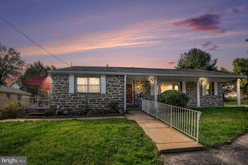 528 Ashbourne Rd, CHELTENHAM, PA, 19012-1702 | Card Image