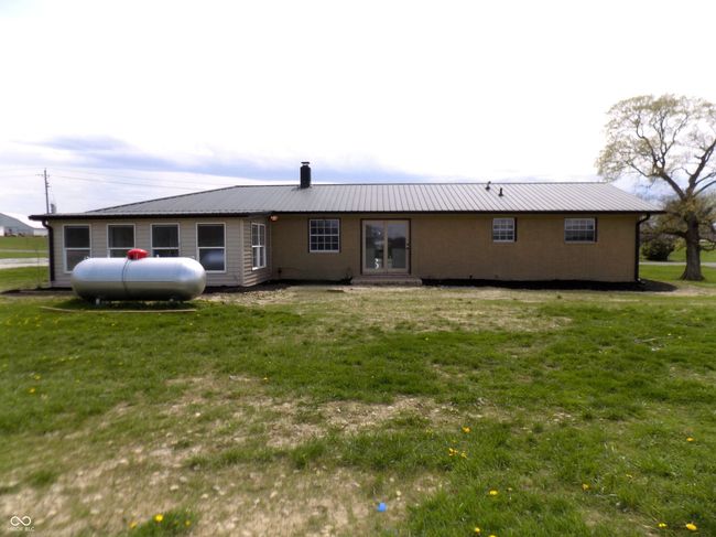 10966 W State Road 142, House other with 3 bedrooms, 2 bathrooms and null parking in Quincy IN | Image 4