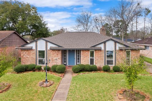 5206 Abercreek Ave, Friendswood, TX, 77546-3306 | Card Image