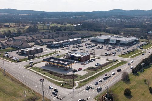 339 Cheval Dr, Gallatin, TN, 37066-4932 | Card Image