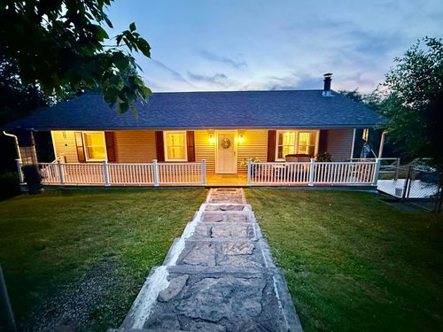 390 Herald Drive, Fairmont, WV, 26554 | Card Image