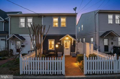 5015 22nd St N, ARLINGTON, VA, 22207-1919 | Card Image