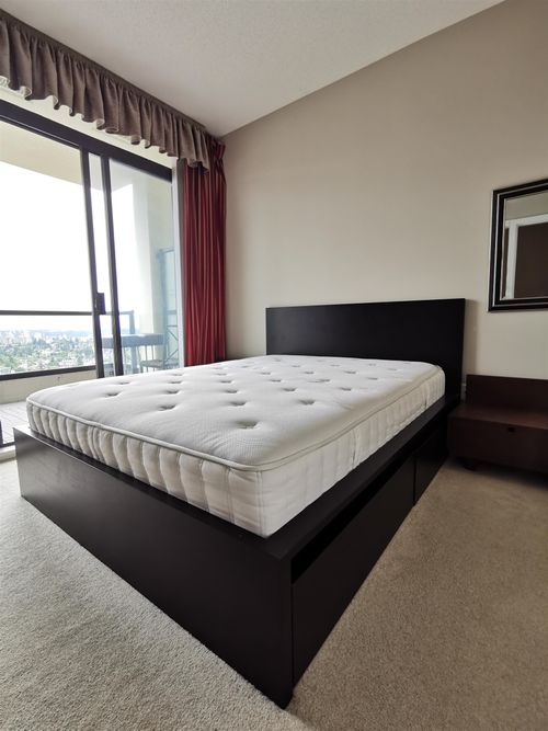 7088 Salisbury Ave, Burnaby, BC, V5E0A4 | Card Image