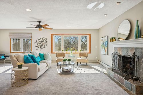 8335 W Bush Lake Rd, Bloomington, MN, 55438-1003 | Card Image