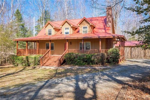 1295 Old Highway 29, Thomasville, NC, 27360-0024 | Card Image