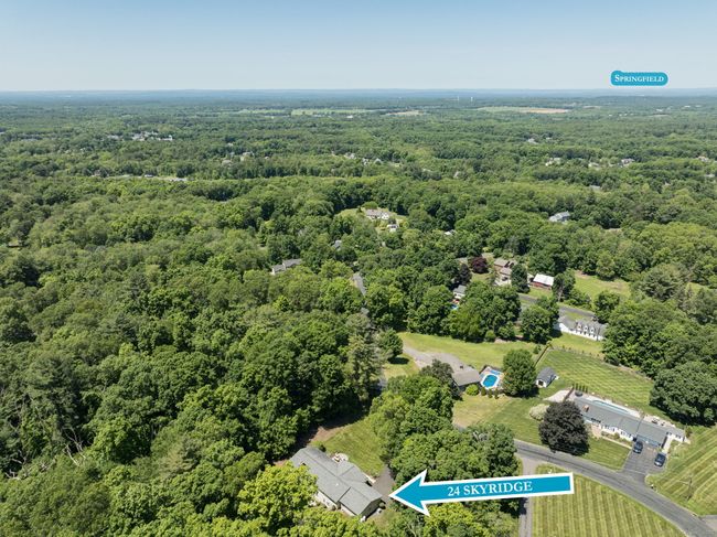 24 Sky Ridge Drive, House other with 3 bedrooms, 3 bathrooms and 8 parking in Somers CT | Image 10