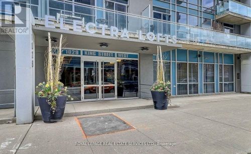 806-1029 King St W, Toronto, ON, M6K3M9 | Card Image