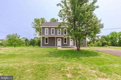 3000 Schoolhouse Rd, DOVER, PA, 17315-3346 | Card Image