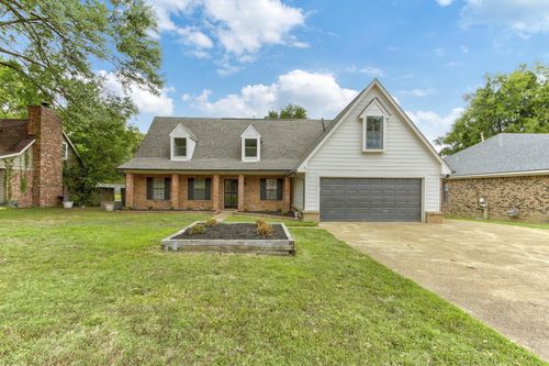 8100 S Regis Pl, Cordova, TN, 38018-6705 | Card Image