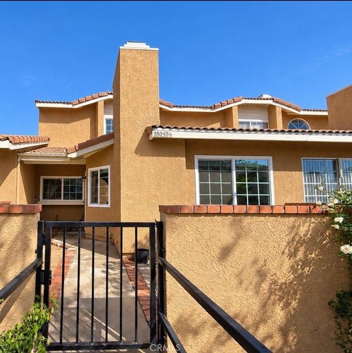 10050 1/2 Base Line Road, Rancho Cucamonga, CA, 91701 | Card Image