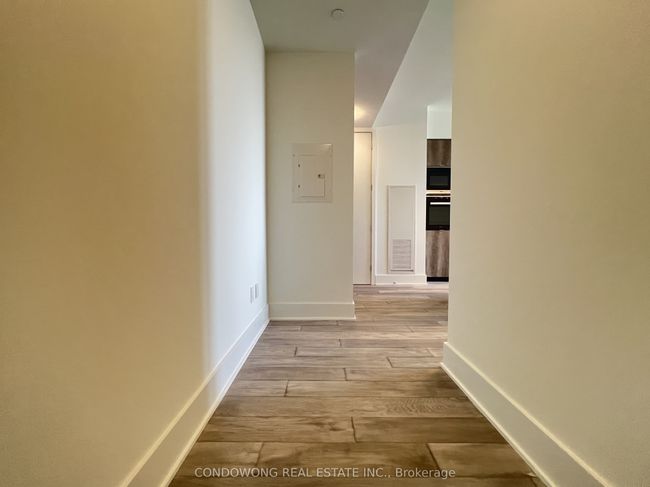 4203 - 11 Yorkville Ave, Condo with 2 bedrooms, 1 bathrooms and null parking in Toronto ON | Image 7