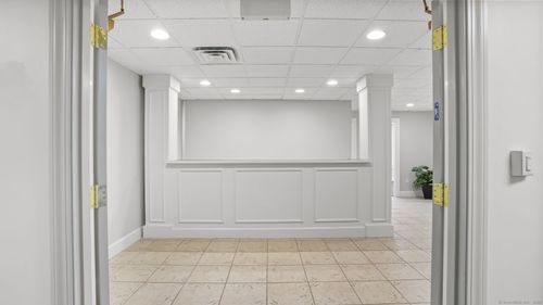 213-1 Trap Falls Rd, Shelton, CT, 06484-4699 | Card Image