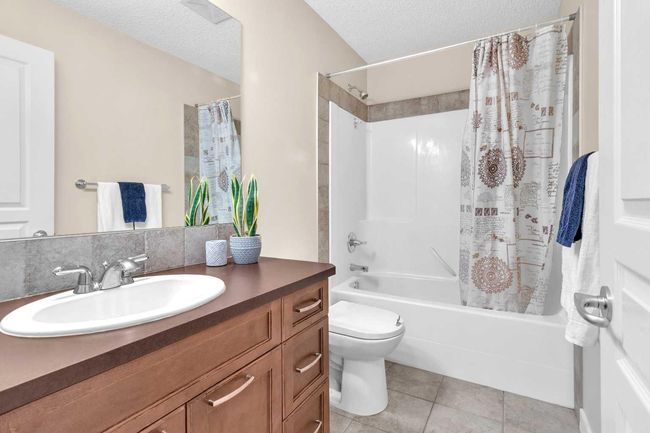 6 Drake Landing Road, House other with 5 bedrooms, 4 bathrooms and 4 parking in Okotoks AB | Image 26