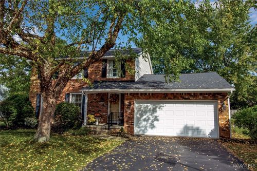 18 Dutchmill Dr, Amherst, NY, 14221-1747 | Card Image