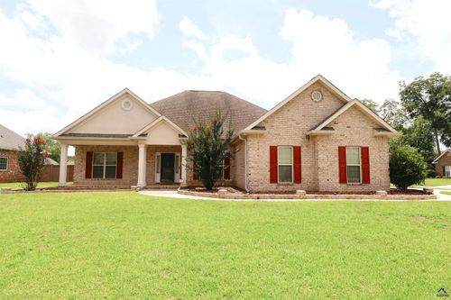 100 Northumberland Way, Warner Robins, GA, 31088-1147 | Card Image