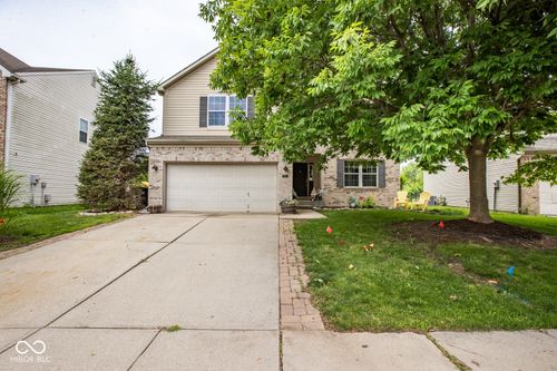 6532 Amherst Way, Zionsville, IN, 46077-9144 | Card Image