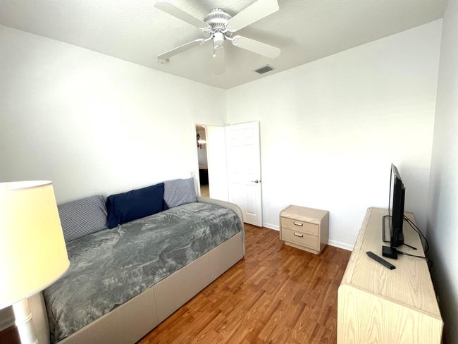 9675 Crescent View Dr N, Condo with 3 bedrooms, 2 bathrooms and null parking in Boynton Beach FL | Image 17