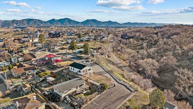 450 E 10 Th St, House other with 3 bedrooms, 2 bathrooms and 5 parking in Rifle CO | Image 21